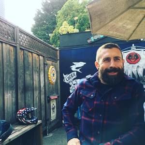 Meet your Posher, Chase